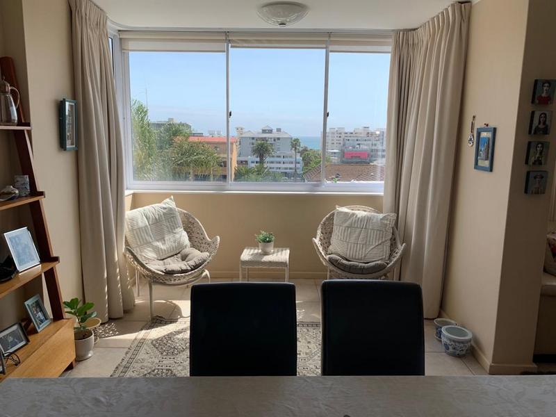 2 Bedroom Property for Sale in Sea Point Western Cape